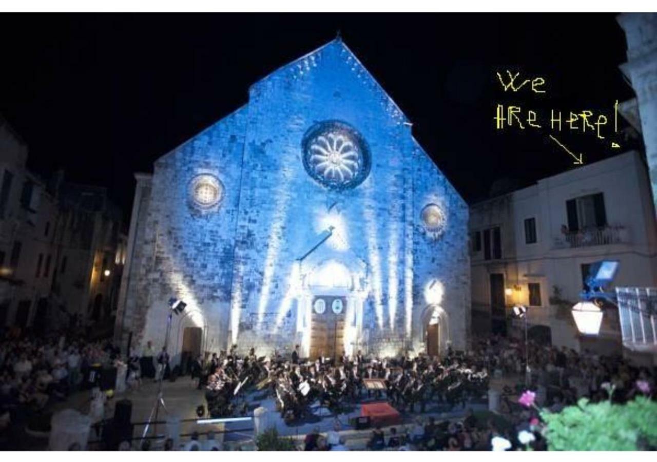 Mansarda Romantica "Il Nido Delle Rondini" Conversano Exterior foto