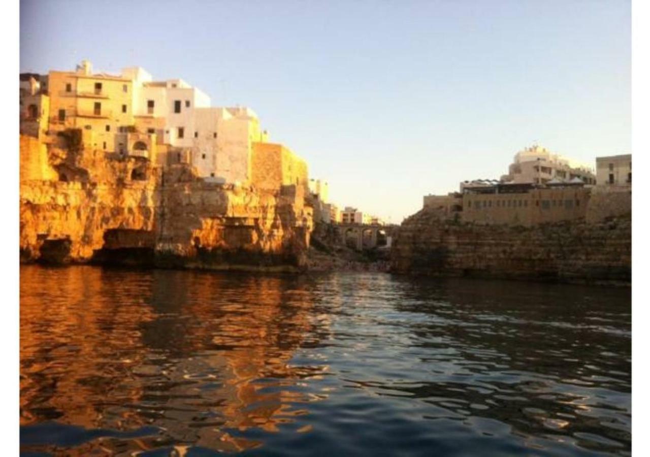 Mansarda Romantica "Il Nido Delle Rondini" Conversano Exterior foto