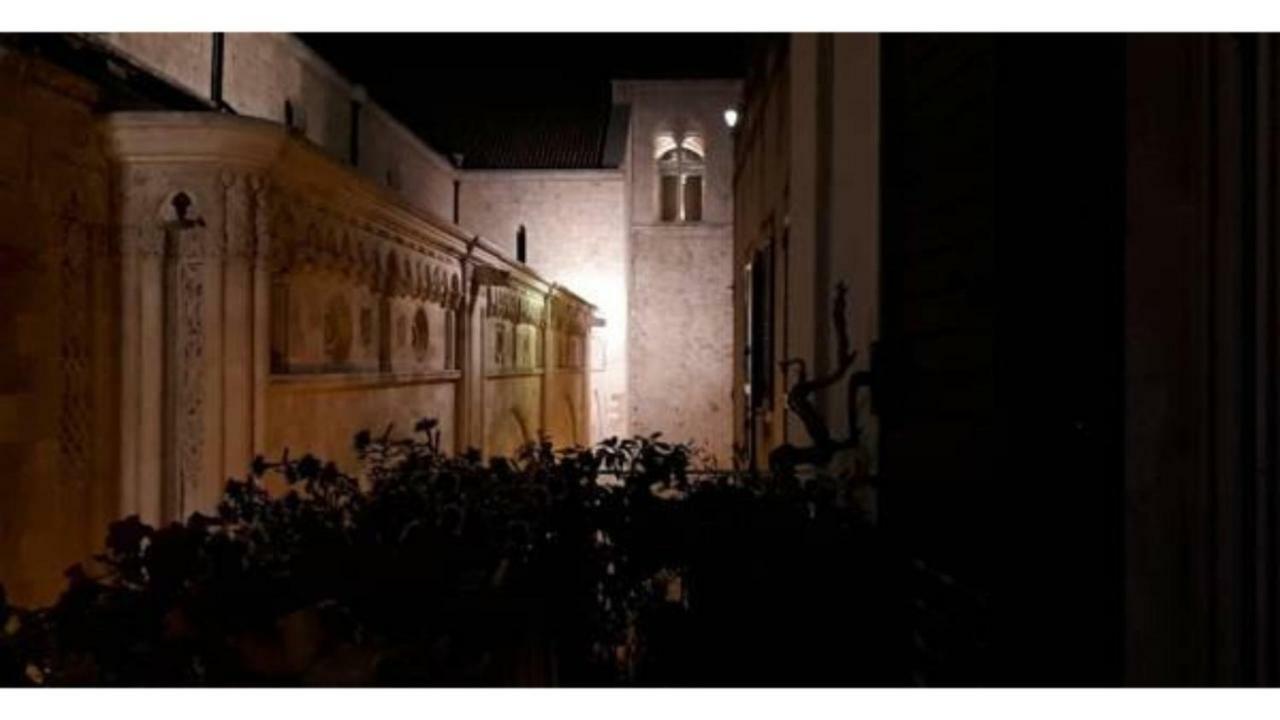 Mansarda Romantica "Il Nido Delle Rondini" Conversano Exterior foto