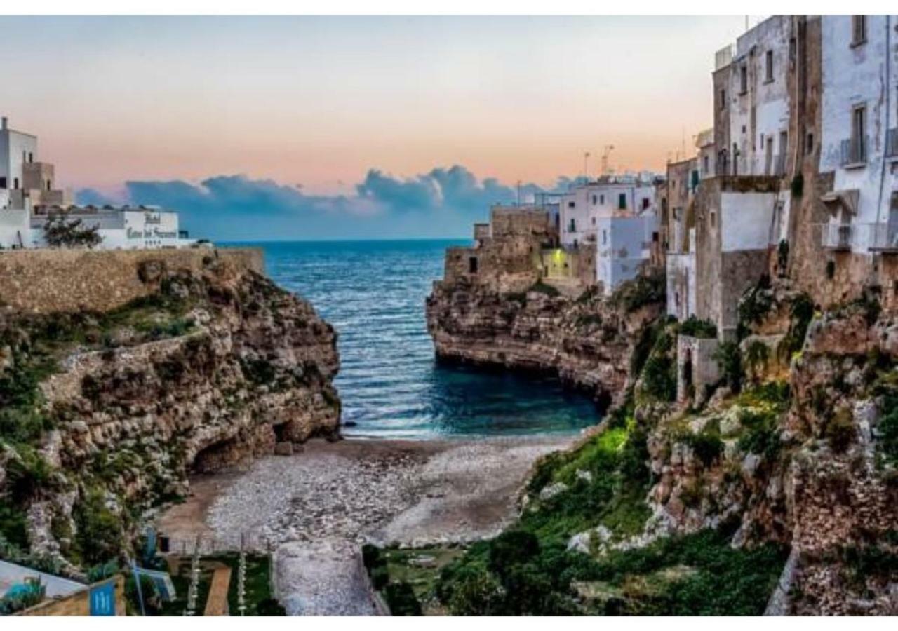 Mansarda Romantica "Il Nido Delle Rondini" Conversano Exterior foto